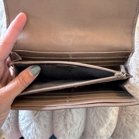 Gucci Brown Leather Women's Bag - Picture 9 of 9